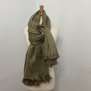 Shupaca Alpaca‎ Blend Wide Scarf 64 X 47